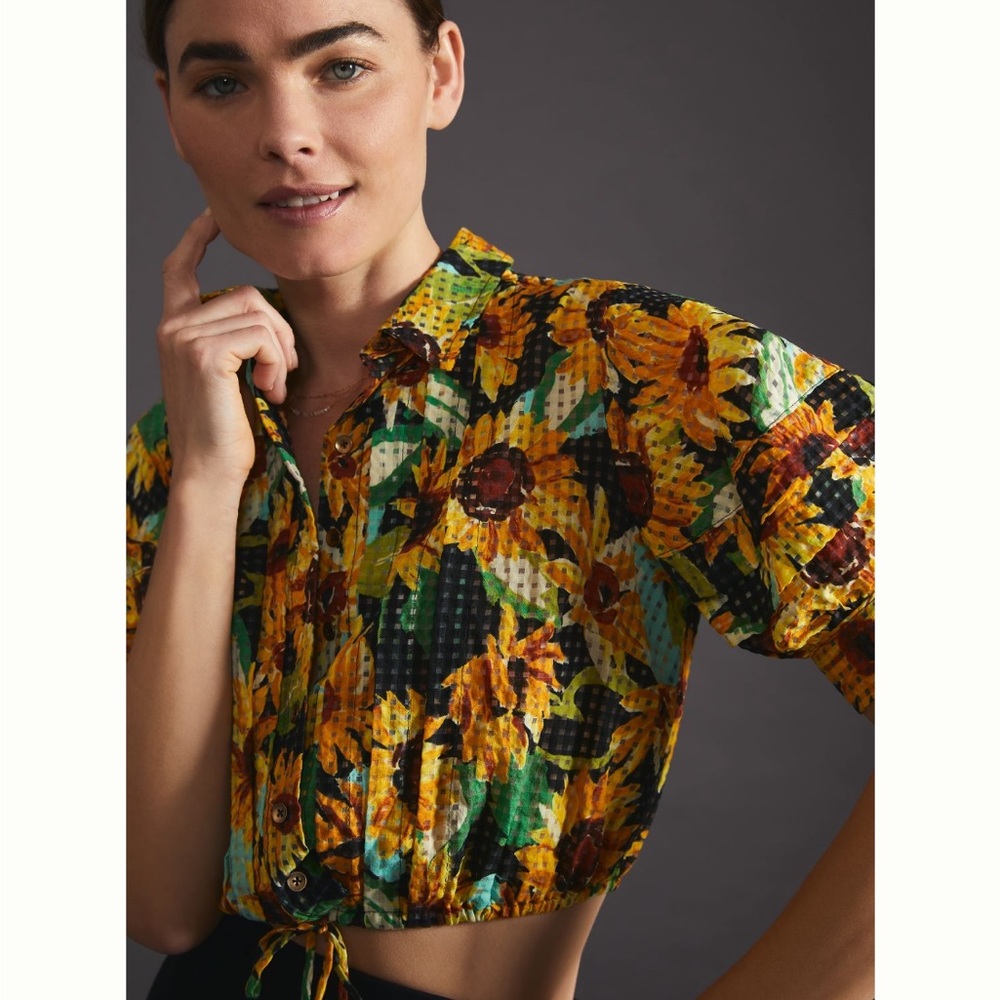 ✨ Anthropologie Cropped Sunflower Shirt Sz LP